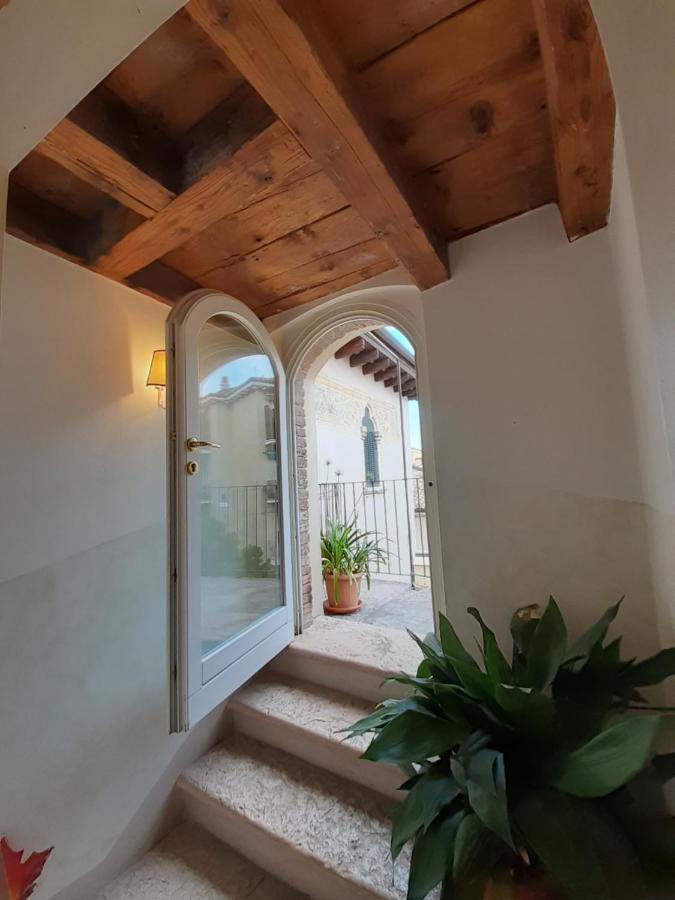 Abbraccio Di Verona Bagian luar foto